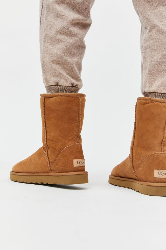 Ugg urban shop outfitters