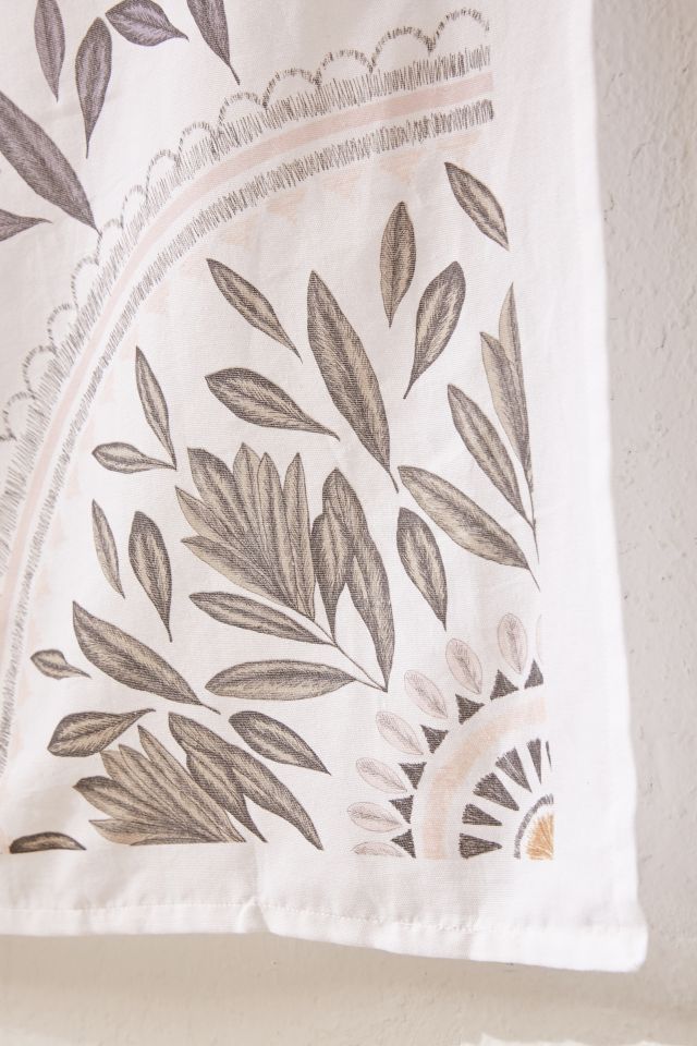 Sketched Floral Medallion Tapestry #2