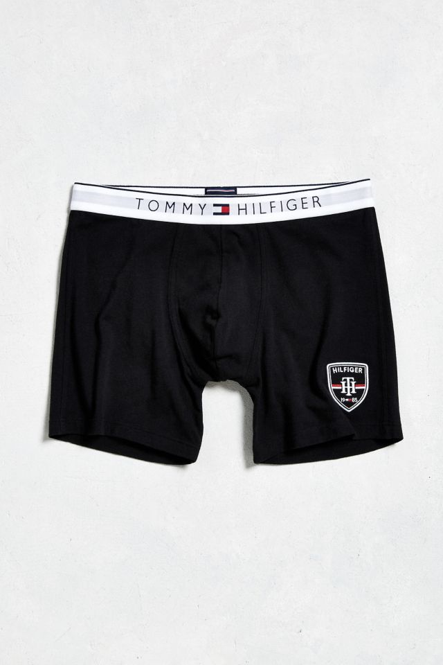 Tommy hilfiger best sale shorts urban outfitters