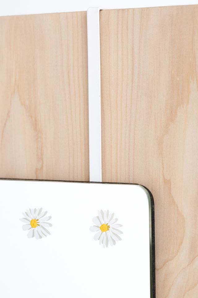 Miroir de porte à marguerites #2