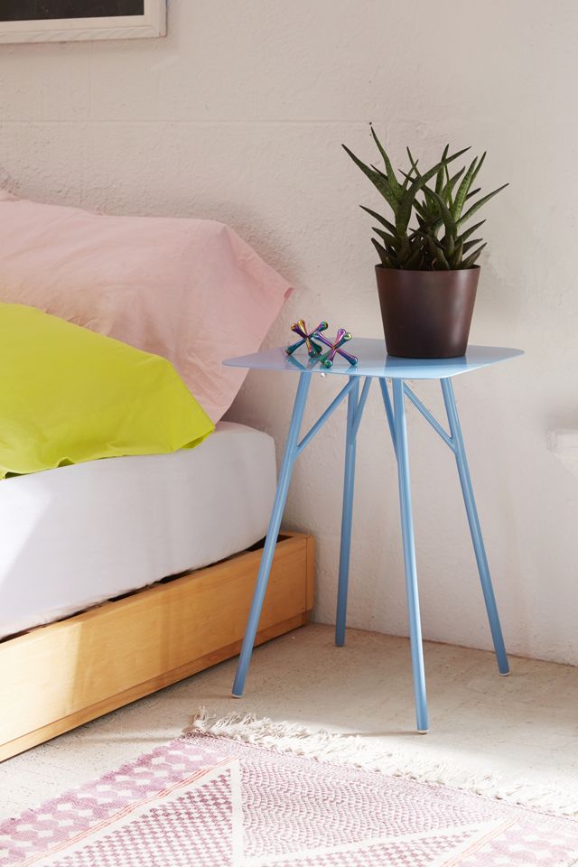 Keo Metal Side Table Urban Outfitters