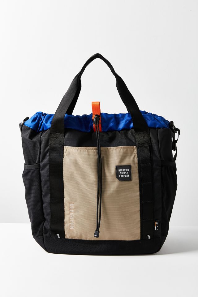 Herschel barnes tote online