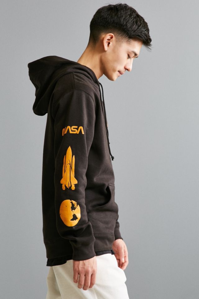 Urban outfitters store nasa sweatshirt