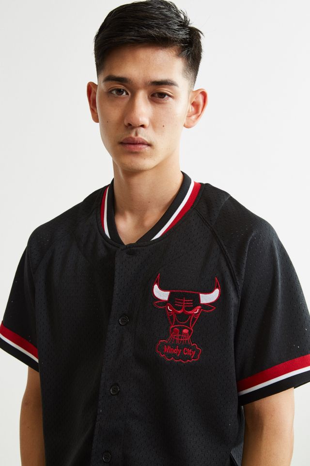 Mitchell & Ness Chicago Bulls Mesh Button Front Jersey | Urban