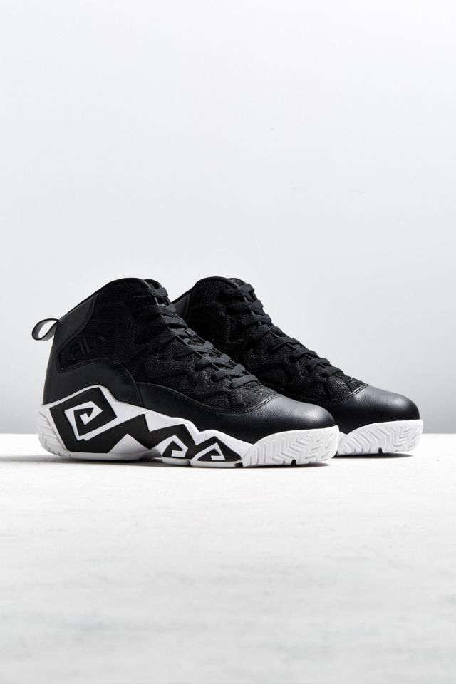 Fila on sale mesh sneakers