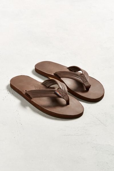 Rainbow Classic Leather Flip-Flop | Urban Outfitters