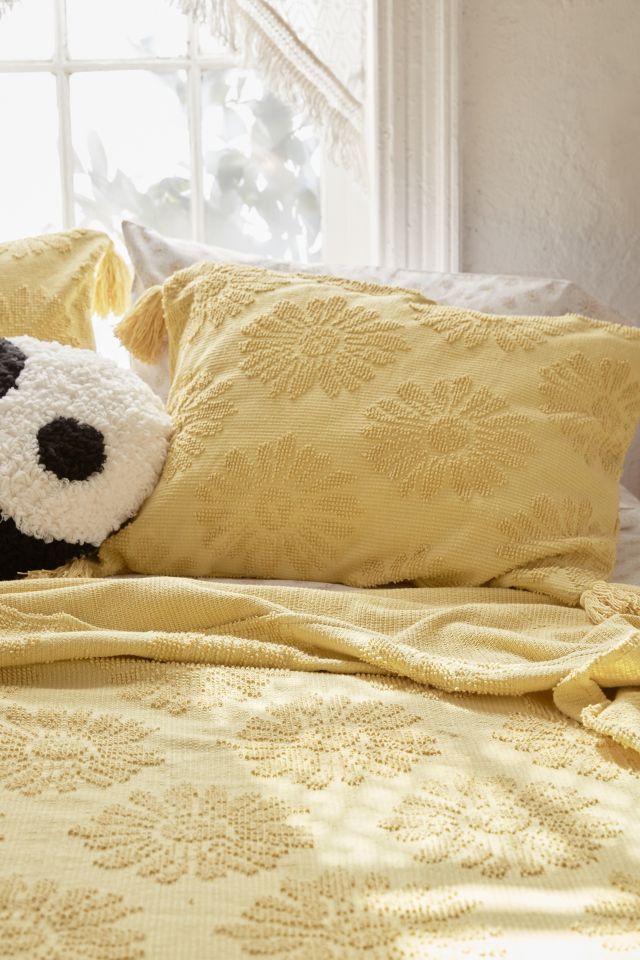 Dotty Daisy Bed Coverlet #1