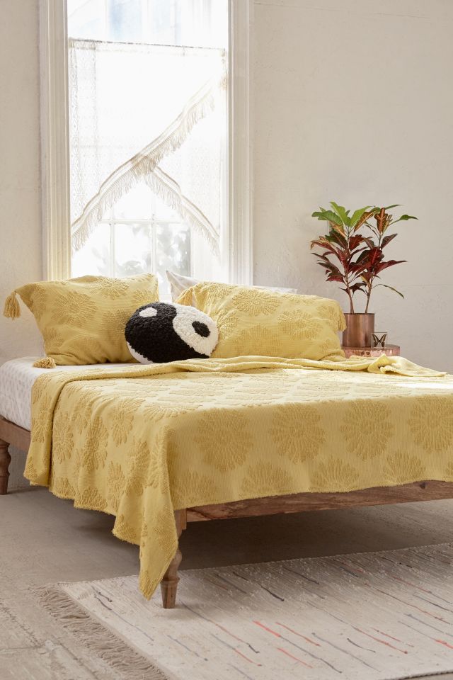 Dotty Daisy Bed Coverlet #2