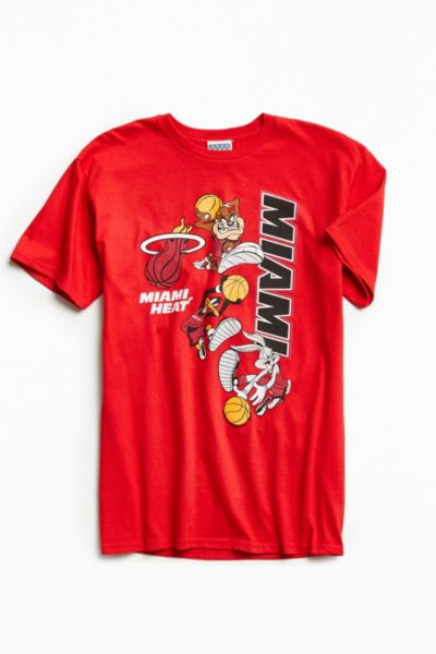New NBA Junk Food Miami Heat T-shirt Size (small) Lucky Brand