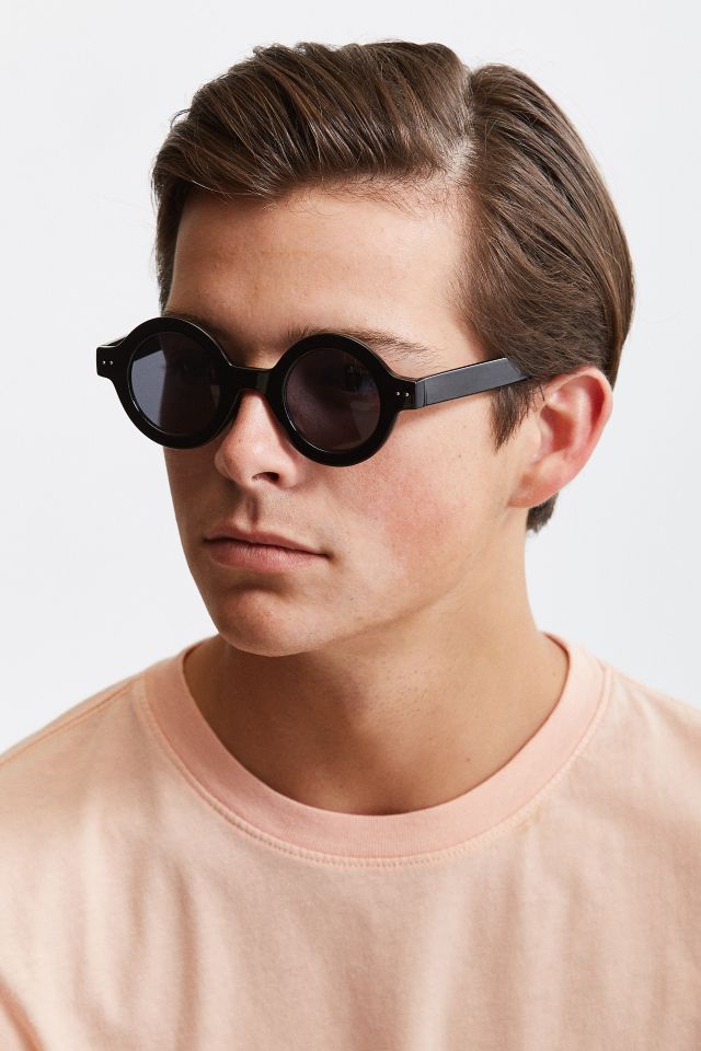 Chunky Plastic Round Sunglasses #1