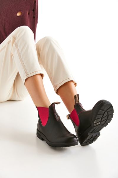 Blundstone urban outfitters hotsell