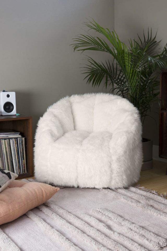 Maggie Faux Fur Shag Chair