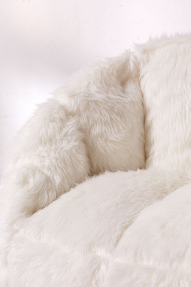 Maggie Faux Fur Shag Chair #5