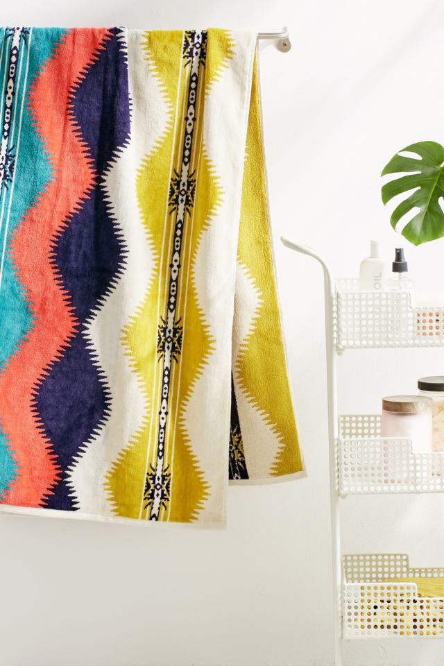 Pendleton Saguaro Oversized Towel | Urban Outfitters