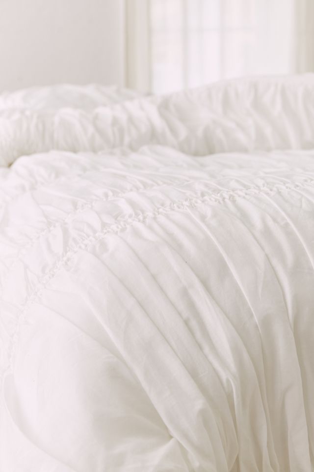 Rita Ruffle Comforter #4