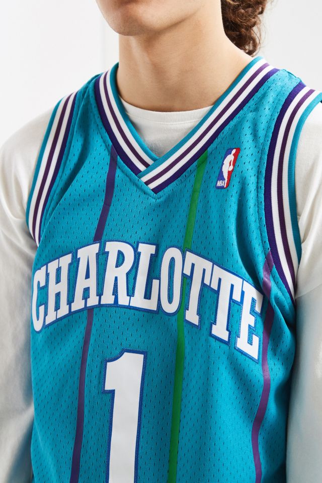 Mitchell & Ness Charlotte Hornets Muggsy Bogues ’92 – ‘93 Basketball Jersey #4