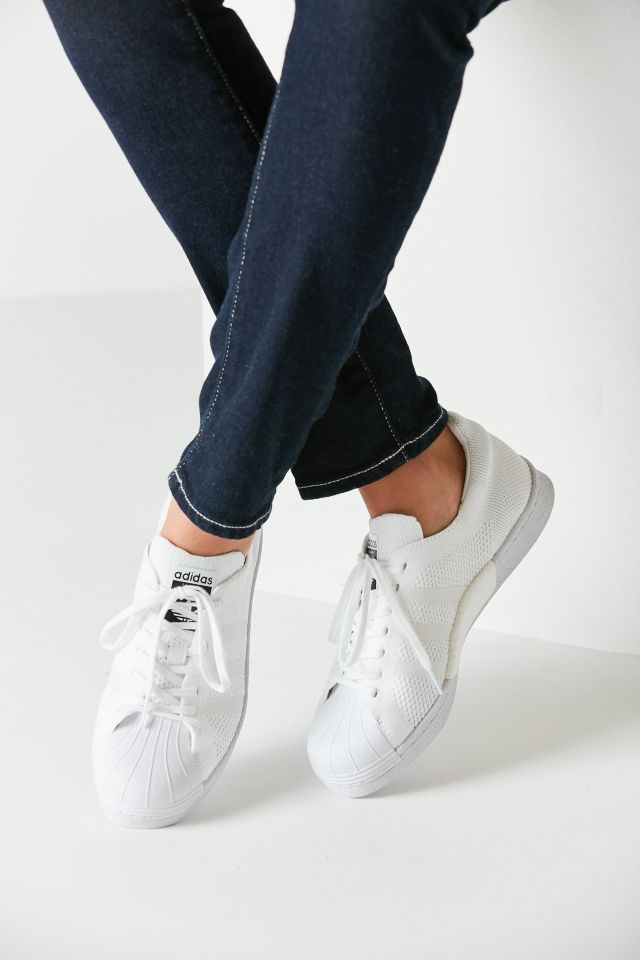 Smidighed nærme sig spids adidas Originals Superstar Boost Primeknit Sneaker | Urban Outfitters