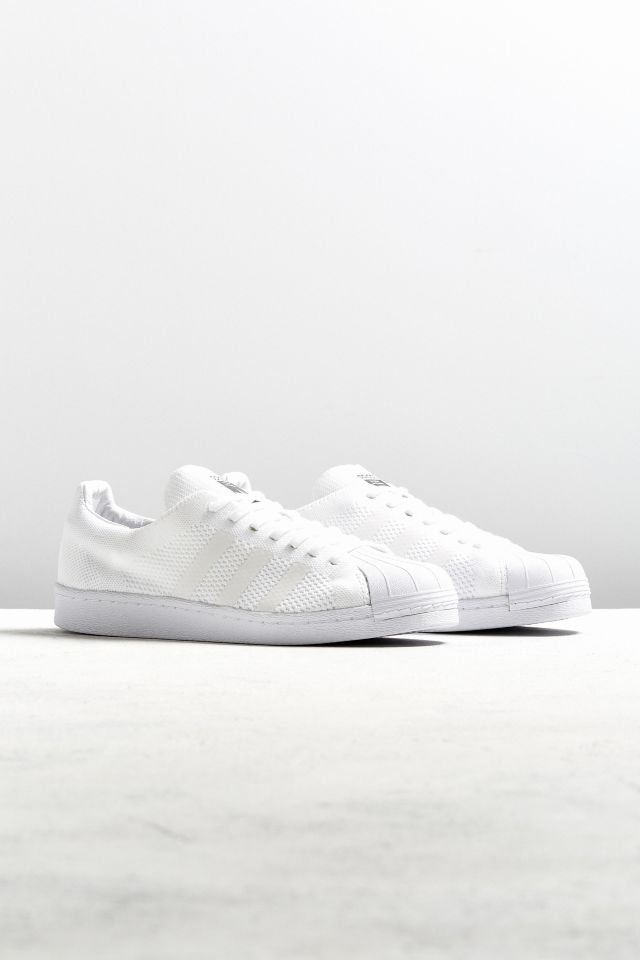 Krydderi navneord hver adidas Superstar Boost Primeknit Sneaker | Urban Outfitters