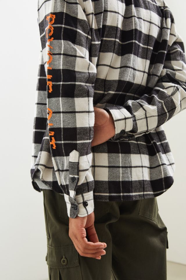 UO Plaid Flannel Button-Down Shirt #4