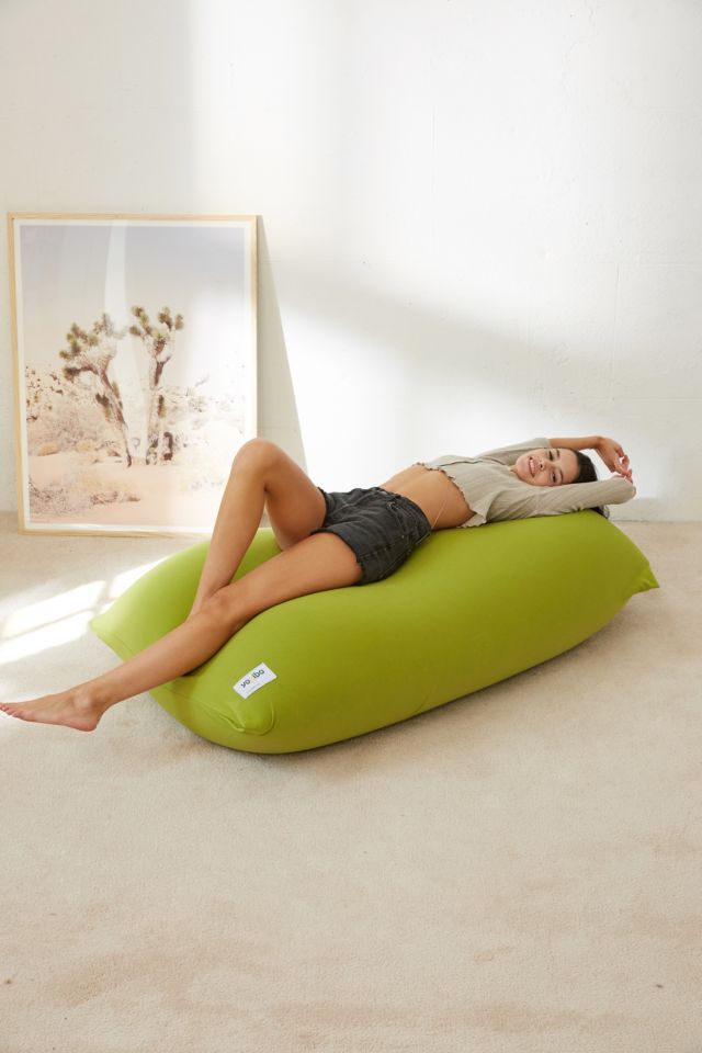 M22　Yogibo Midi Yogibo Midi Oversized Lounge Cushion | Urban Outfitters