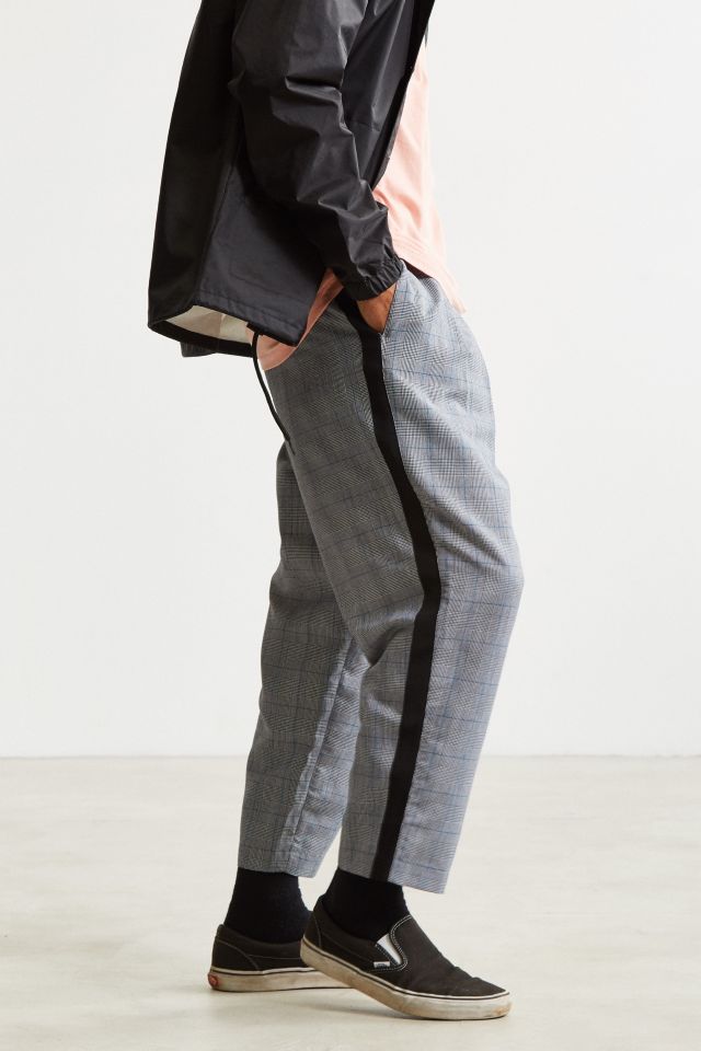 UO Side Stripe Checkered Menswear Pant | Urban Outfitters