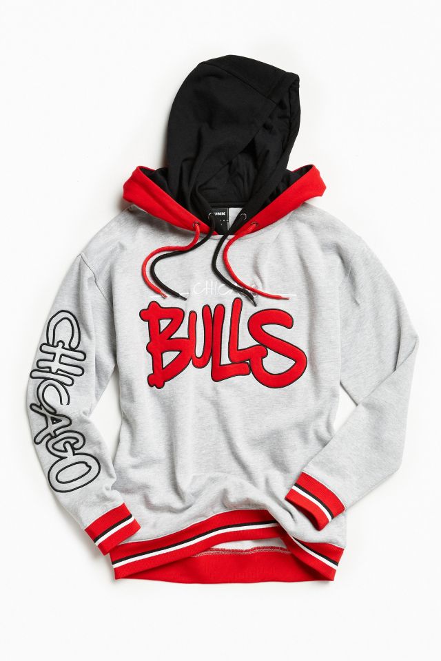 90s discount bulls sweatshirt