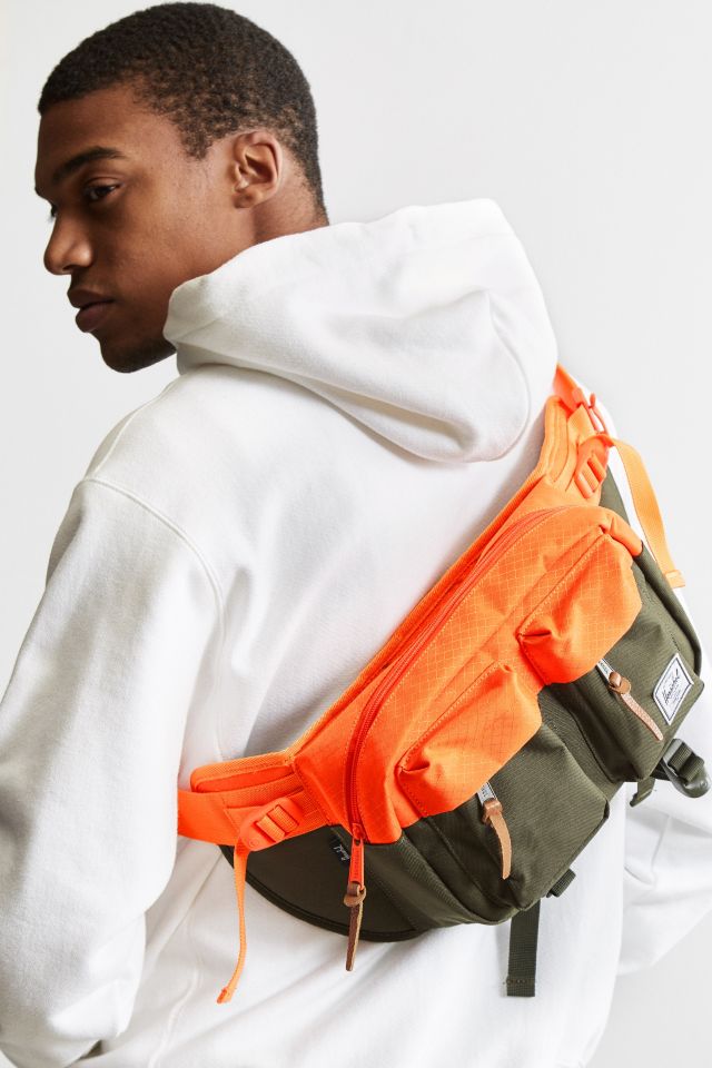 Herschel Supply Co. 18 Sling Bag #1