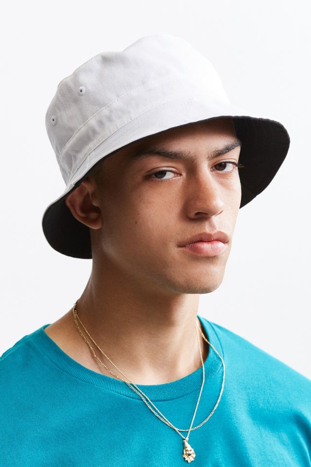 Chapeau cloche réversible UO #1