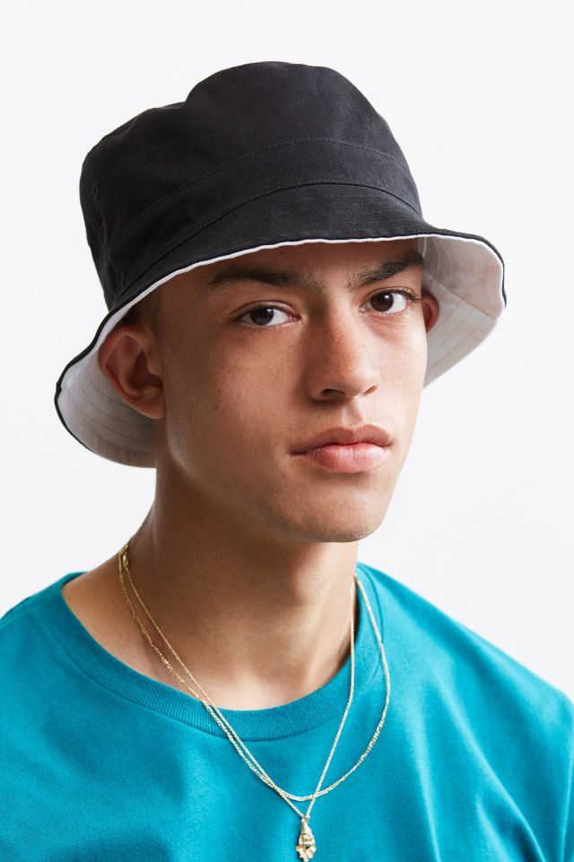 Chapeau cloche réversible UO #5