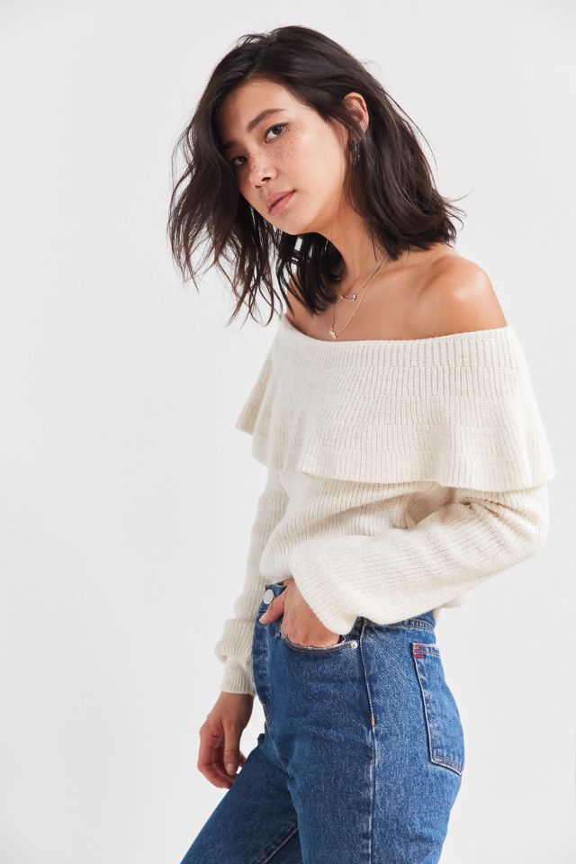 Kimchi Blue Chrissy Off-The-Shoulder Ruffle Sweater #4