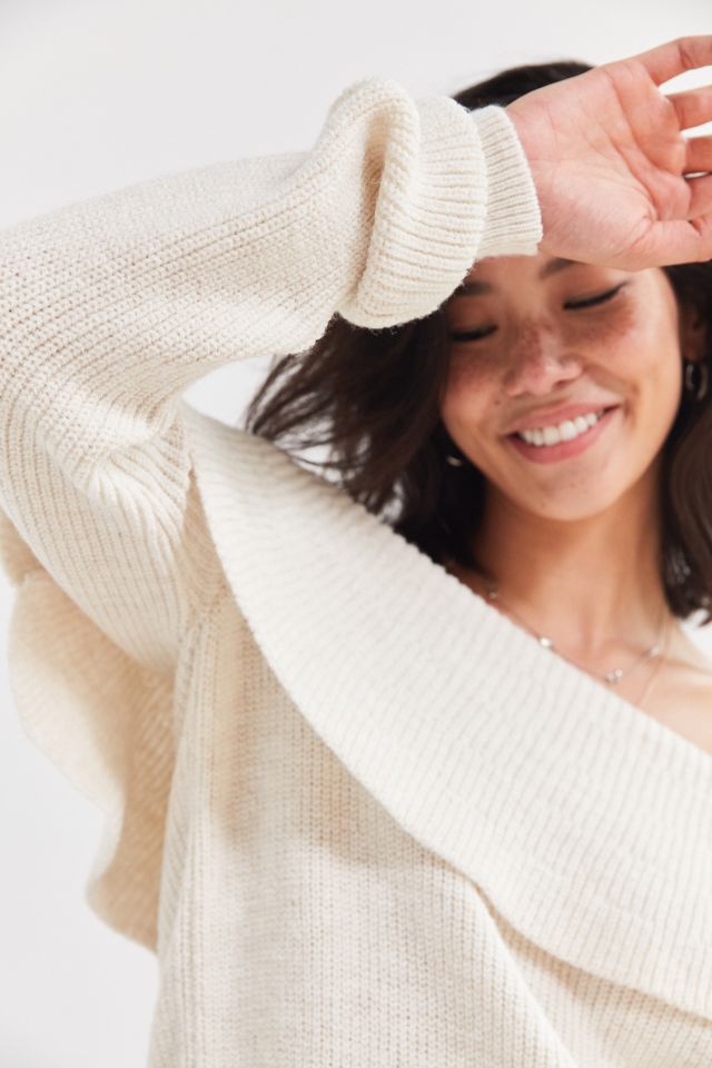 Kimchi Blue Chrissy Off-The-Shoulder Ruffle Sweater #5