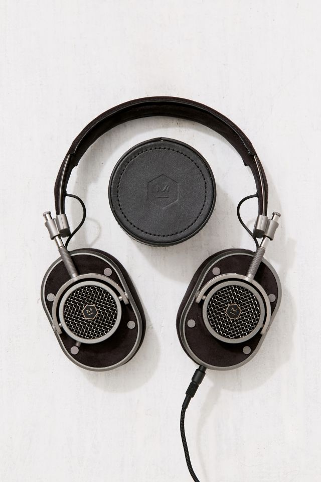 Master & Dynamic MH40 Headphones #1