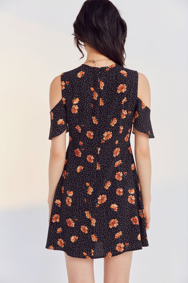 Kimchi Blue Lynn Empire Waist Ruffle Sleeve Dress #4