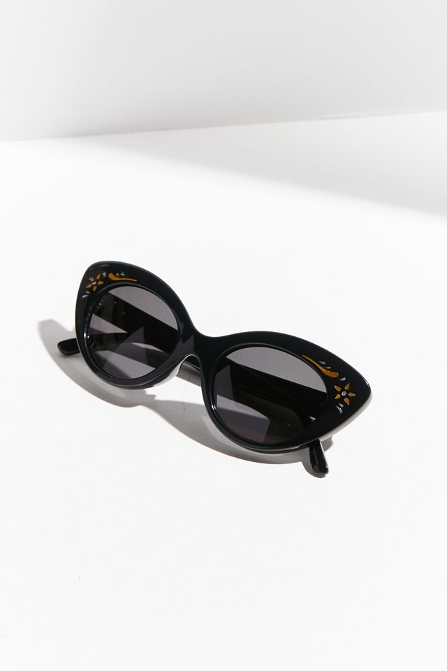 Crap Eyewear The Wild Gift Flower Cat-Eye Sunglasses | Urban  display picture 2