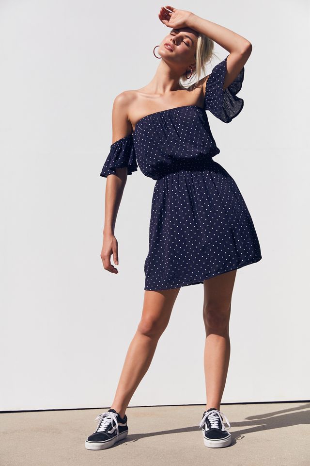 Kimchi Blue Off-The-Shoulder Ruffle Sleeve Dress #4