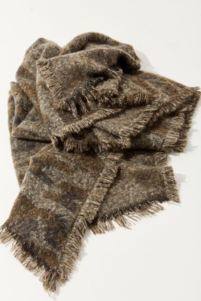 Cozy Intarsia Blanket Scarf #1