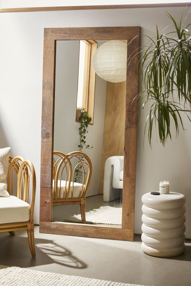 floor standing mirror