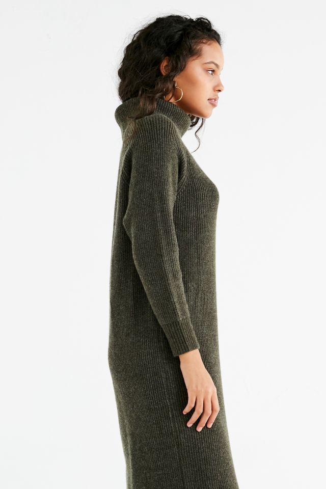 Six Crisp Days Glasgow Turtleneck Midi Dress #4