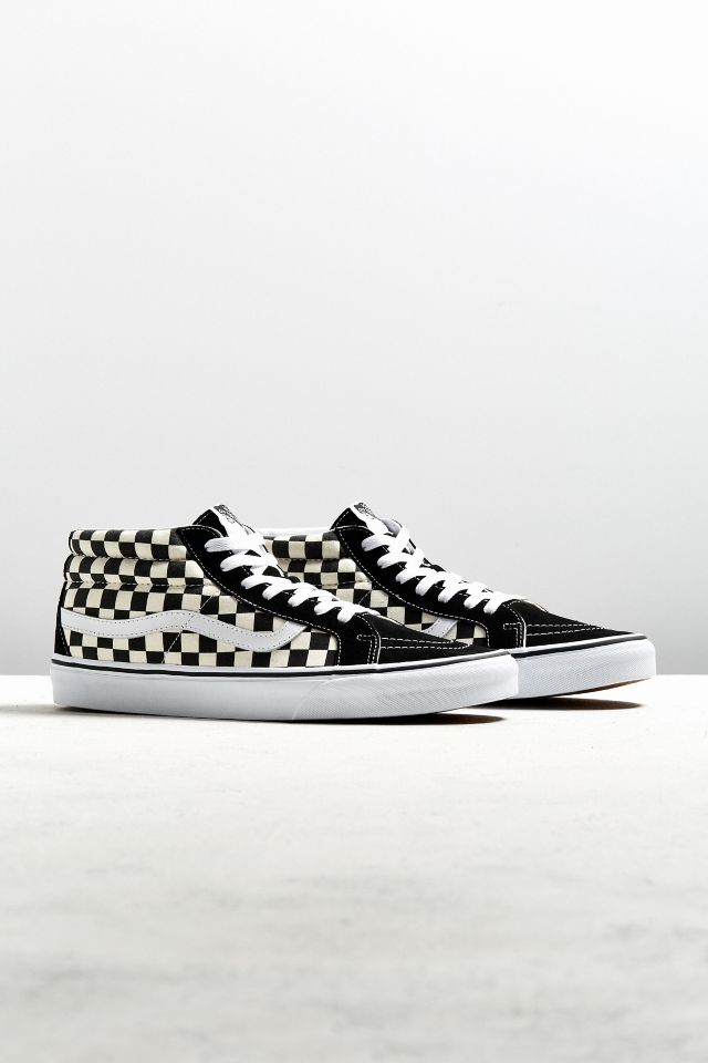 Mid checkered vans best sale