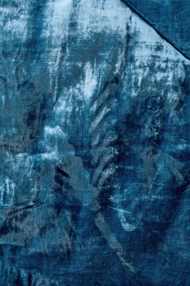 Skye Crushed Velvet Comforter #4