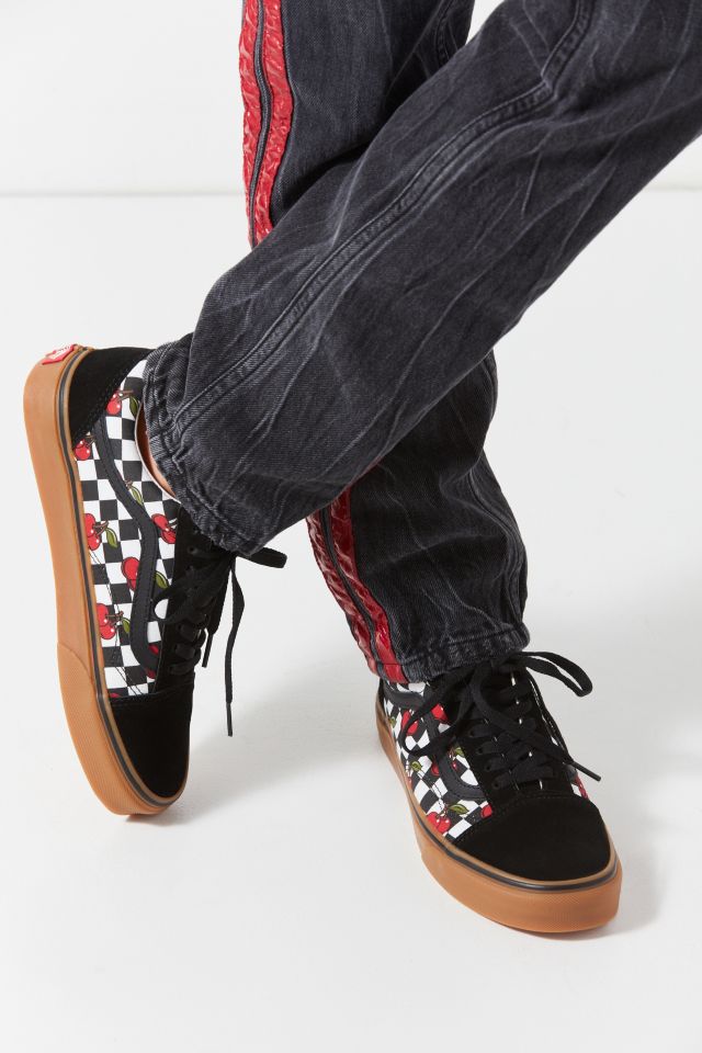 Vans Cherry Checker Old Skool (Black/Gum)