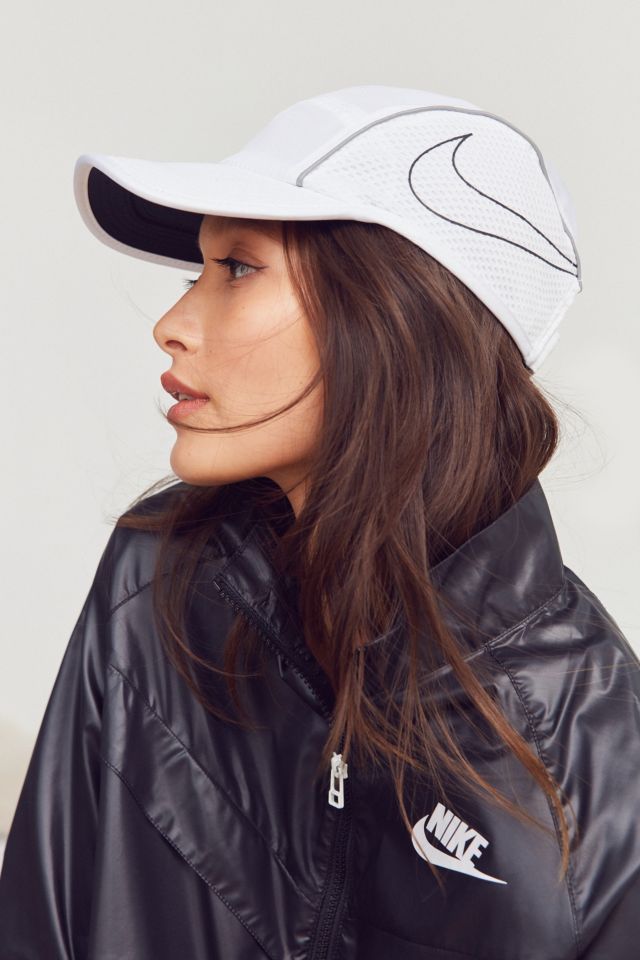 Nike AeroBill Side Panel Running Hat