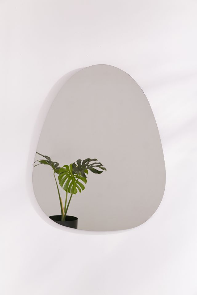 Blob Mirror #1