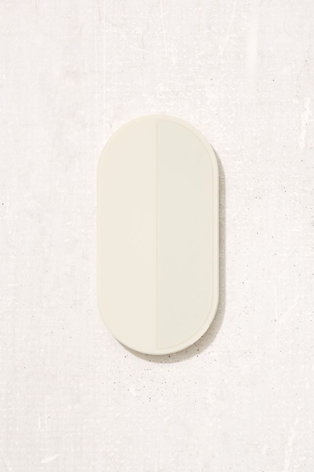 UO_TUNE_IN Portable Power Bank #1