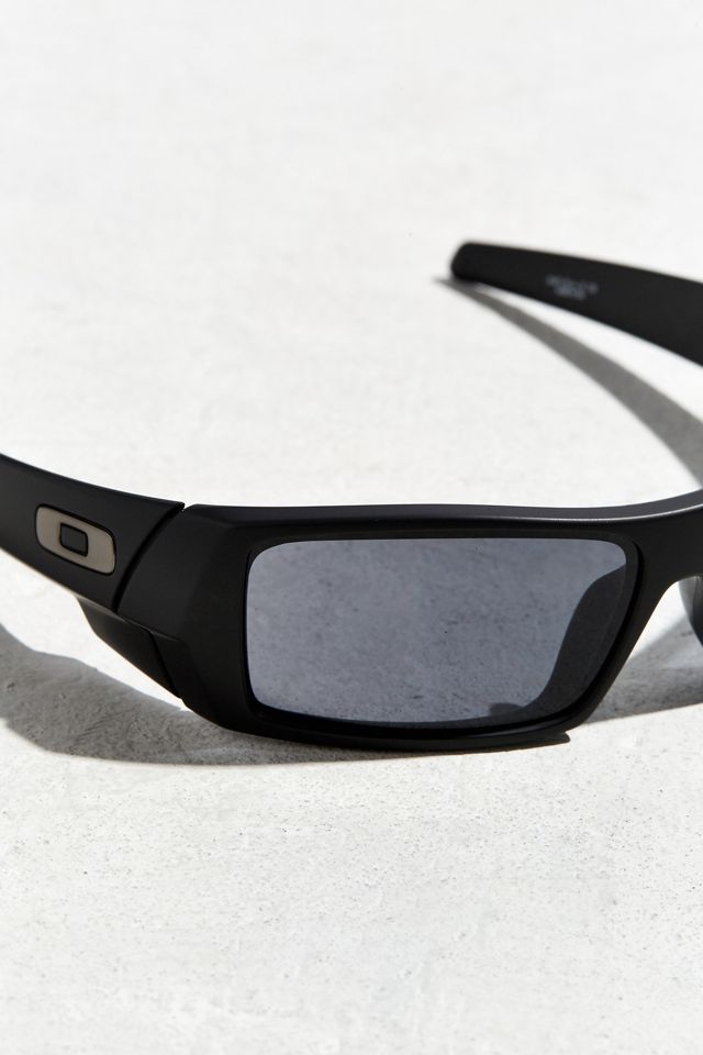 Oakley Gascan Sunglasses | Urban Outfitters