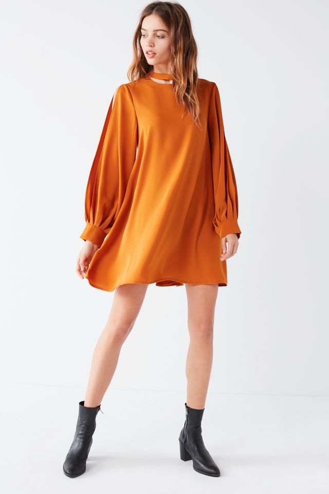 ELLIAT Demi Slit Shift Dress #2