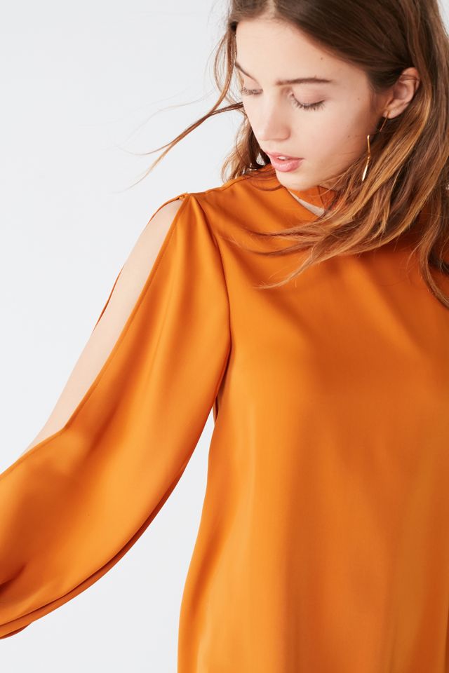 ELLIAT Demi Slit Shift Dress #4