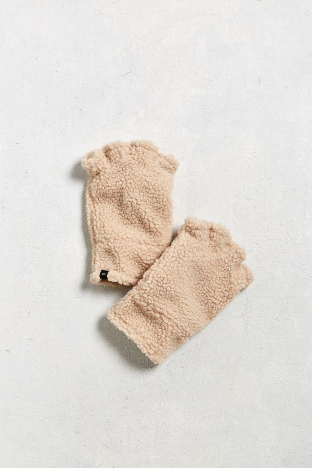 UO Fingerless Sherpa Glove #1