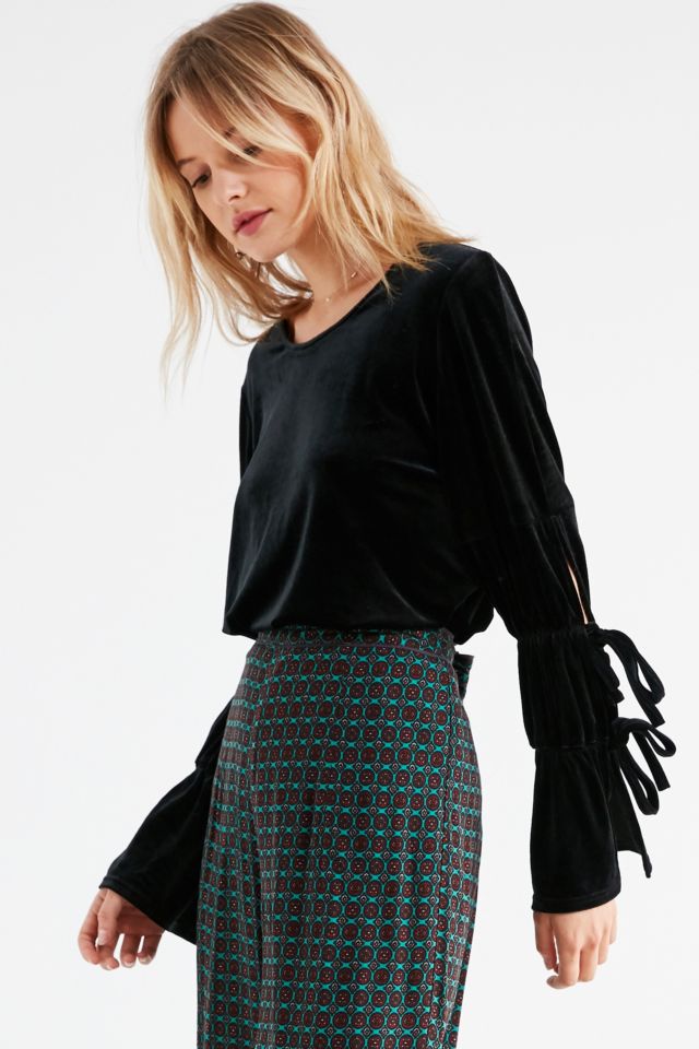 Lucca Couture Elizabeth Velvet Tie Sleeve Top