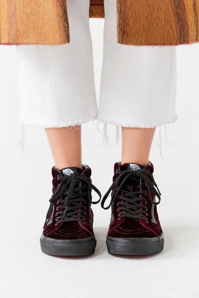 Urban outfitters 2025 velvet vans